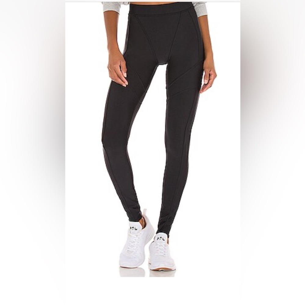 ALO YOGA High Waist Odyssey Legging in Black (S)